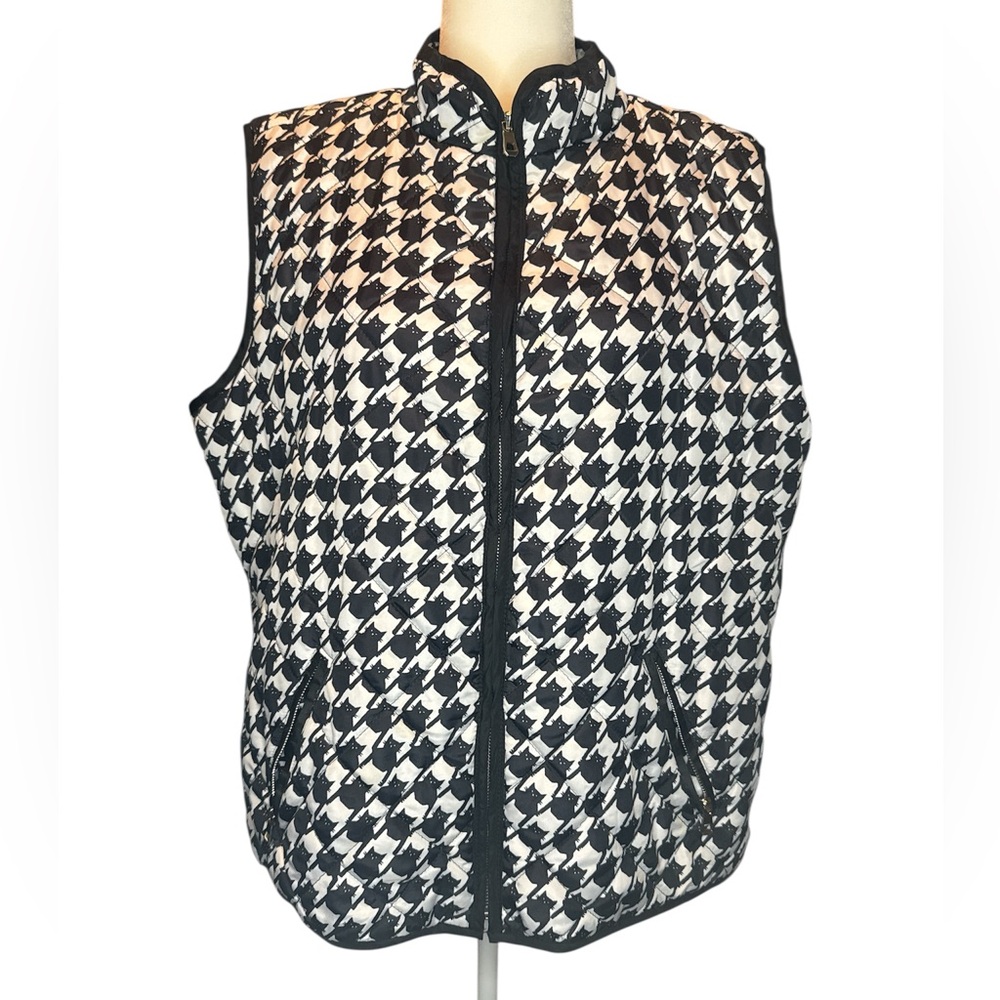 Black and White “cat” Houndstooth Vest